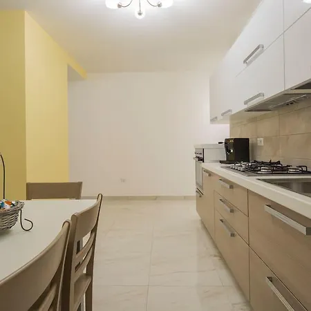 Casa Celentano Виетри